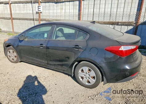 2014 Kia Forte Lx z USA, uszkodzony, nr VIN KNAFK4A65E5243437